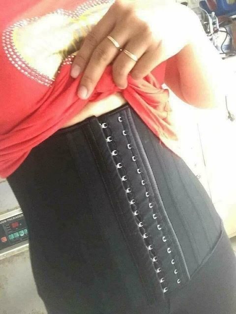 Đai nịt bụng latex 25 xương made in Italy (ngắn 25cm) | BigBuy360 - bigbuy360.vn