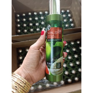 Xịt dưỡng tóc tinh dầu bưởi Valert Repair Essence Plus 220ml