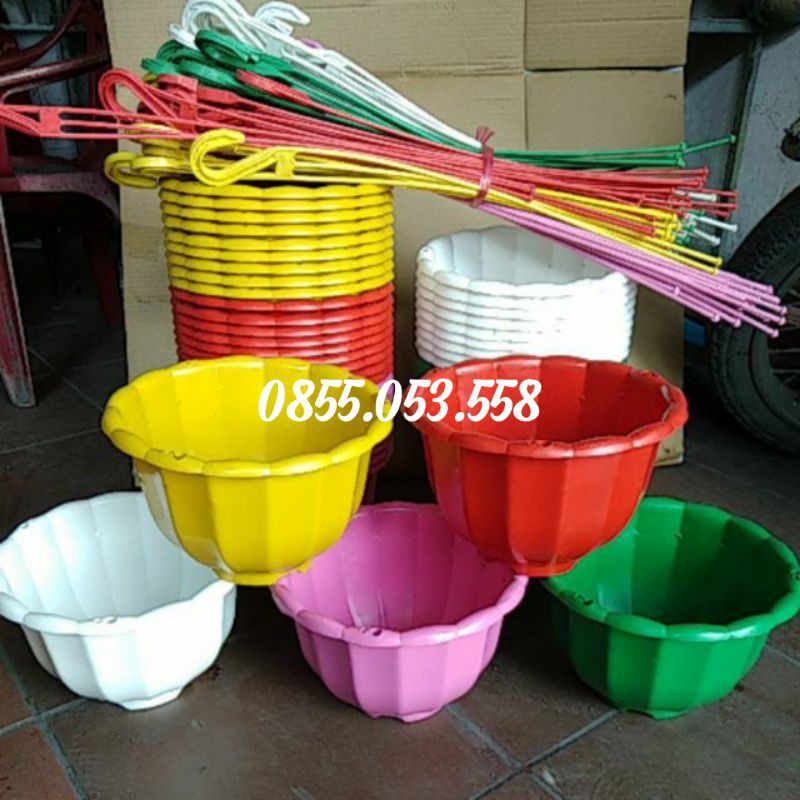 combo 5 chậu nhựa treo trồng hoa nhiều màu ( cả móc treo) KT 22cm