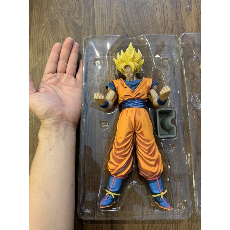 (Hết hàng) Mô hình Figure Dragon ball 7 viên ngọc rồng Songoku tóc vàng đặc 32Cm