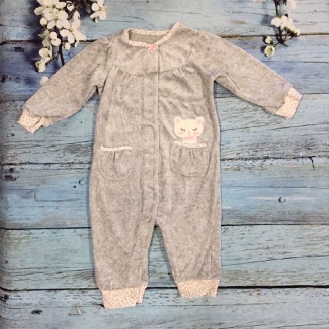 Body nhung Carter 6m 