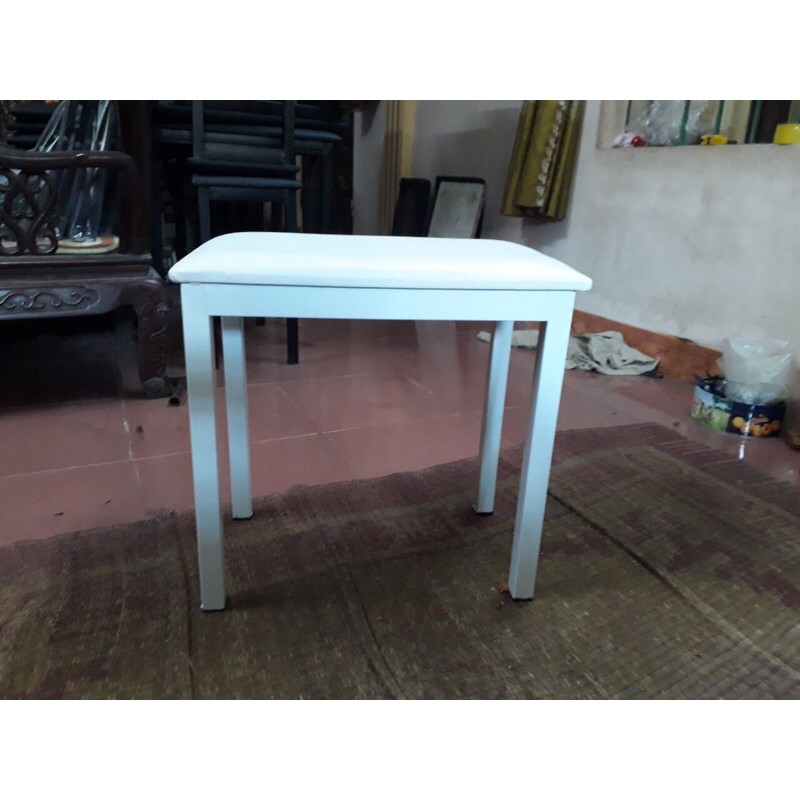 Ghế ngồi đàn Piano trắng