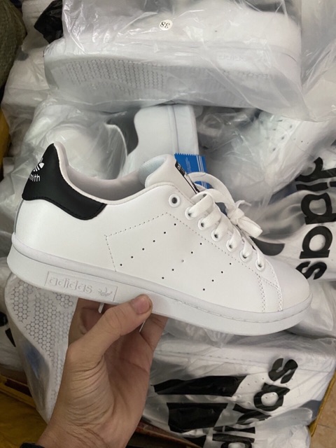 Hàng đẹp có sẵn Giày thể thao nam nữ stan smith gót đen
