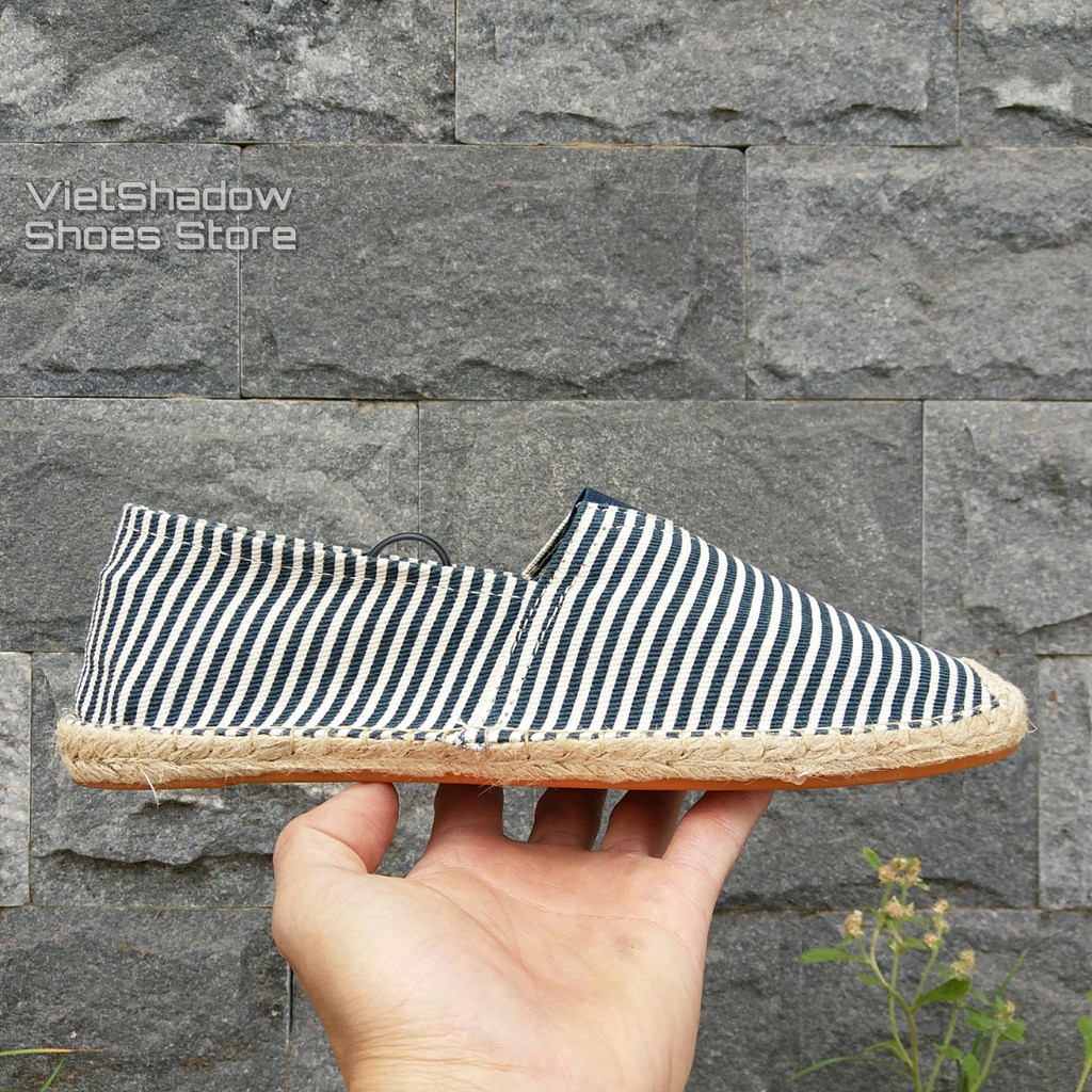 Slip on nam - Giày lười vải nam đế cói - Vải bố sọc trắng/xanh navy - Mã SP 8003-sọc.xanh | BigBuy360 - bigbuy360.vn