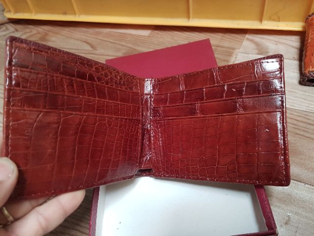 Ví nam 2 mặt da cá sấu sành điệu, đẳng cấp