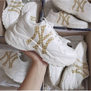 [FAKE ĐỀN GẤP 10] Giày NY monogram vàng