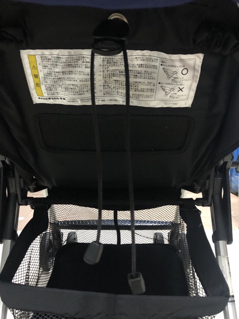 Xe Đẩy 2 Chiều Gầm Cao Combi