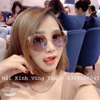 Mắt kính tran phuong anh