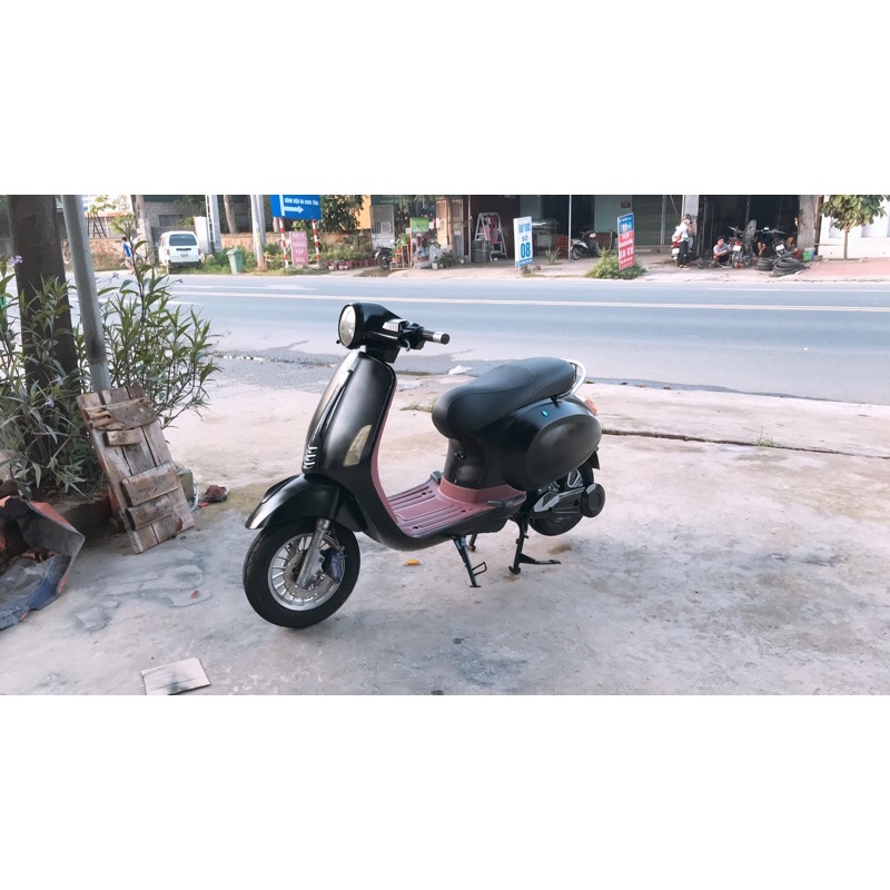 xe điện vécpa cũ mới 90%