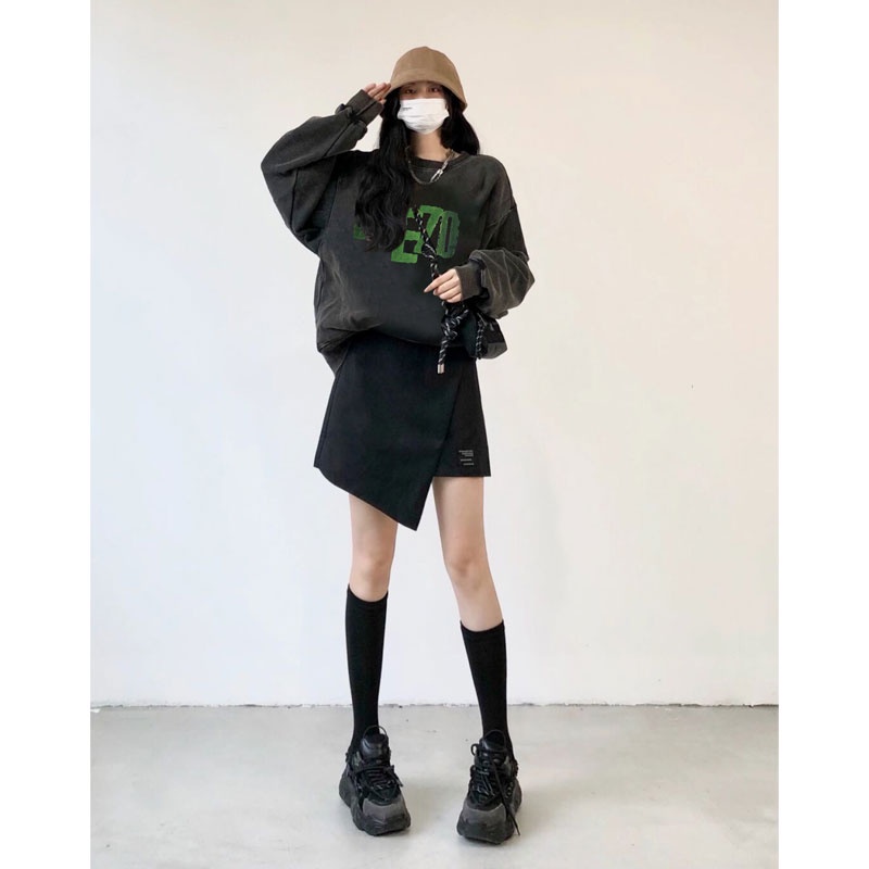 SELVZE Áo sweater cổ tròn dáng rộng in họa tiết phong cách retro Mỹ thời trang cá tính cho nữ