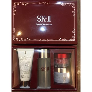 Set mỹ phẩm mini dành cho đi du lịch SKII