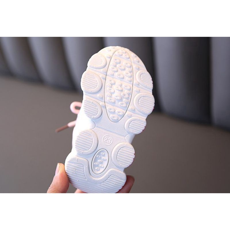 0Giày Thể Thao Đế Mềm