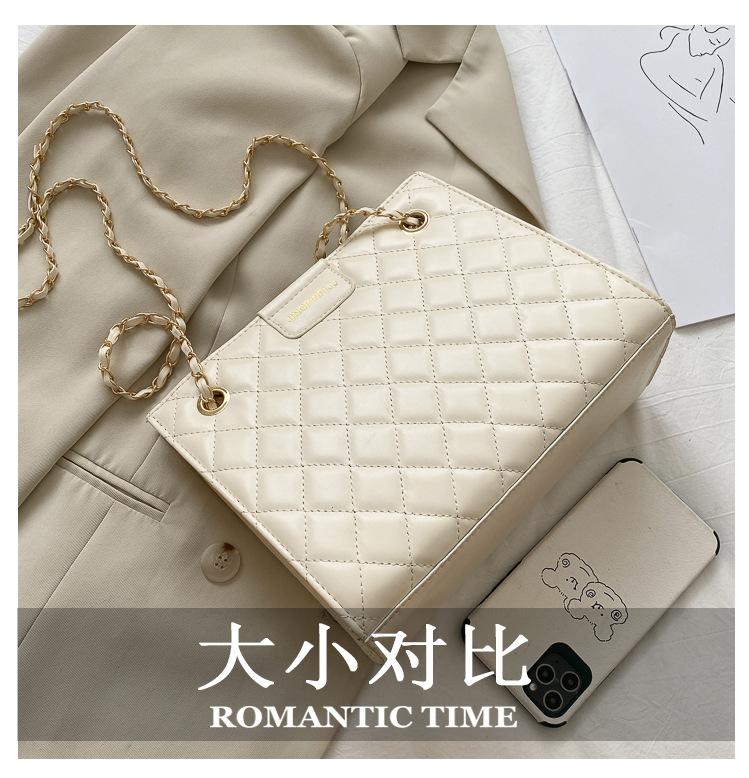 Túi đeo vai JASMIN NOIR thiết kế họa tiết caro thời trang cá tính cho nữ
