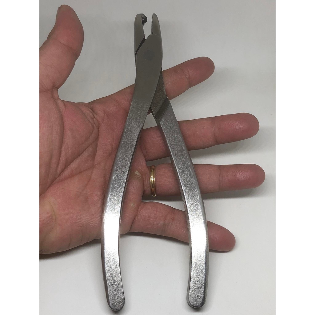 Kềm Bấm Chì Chân Làm Dấu Cho Gà