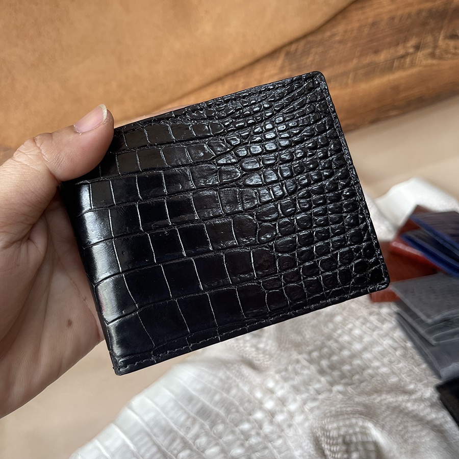 Bóp Ví Nam 2 Mặt Da Cá Sấu Thật Phần Da Bụng Trơn Màu Nâu Đen ST69 Tặng Kèm Hộp Và Móc Khóa Cá Sấu Bảo Hành Da 24 Tháng