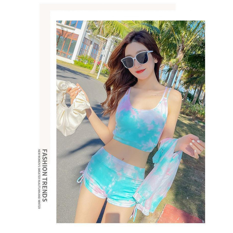 Bikini nữ ba mảnh đi biển xẻ tà dáng trẻ trung ôm eo nóng bỏng che bụng với áo ngực không có gọng thép | BigBuy360 - bigbuy360.vn
