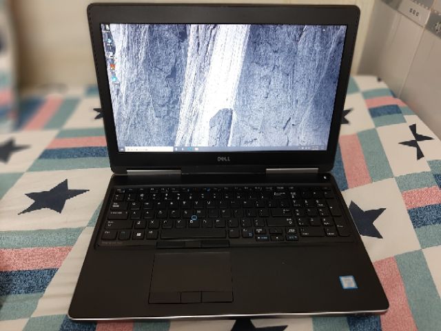 Laptop xách tay Dell precision 7520 như mới | BigBuy360 - bigbuy360.vn