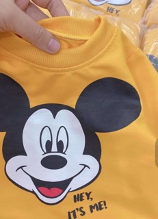 Bộ mickey vàng cho bé trai bé gái