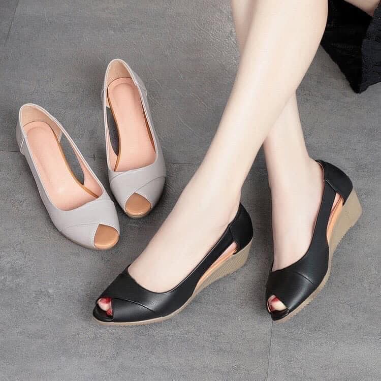 Giày đế xuồng hở mũi (có sẵn màu đen sz 35; xám sz 36, 38, xám 40)