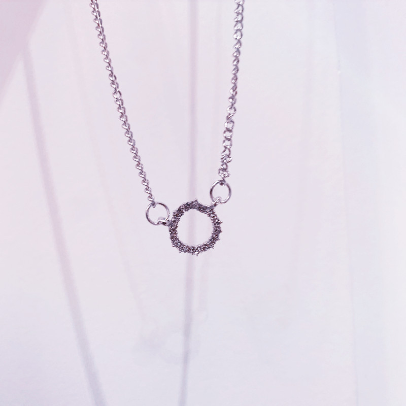 Dây chuyền mặt hình tròn nhỏ đính đá zircon lấp lánh