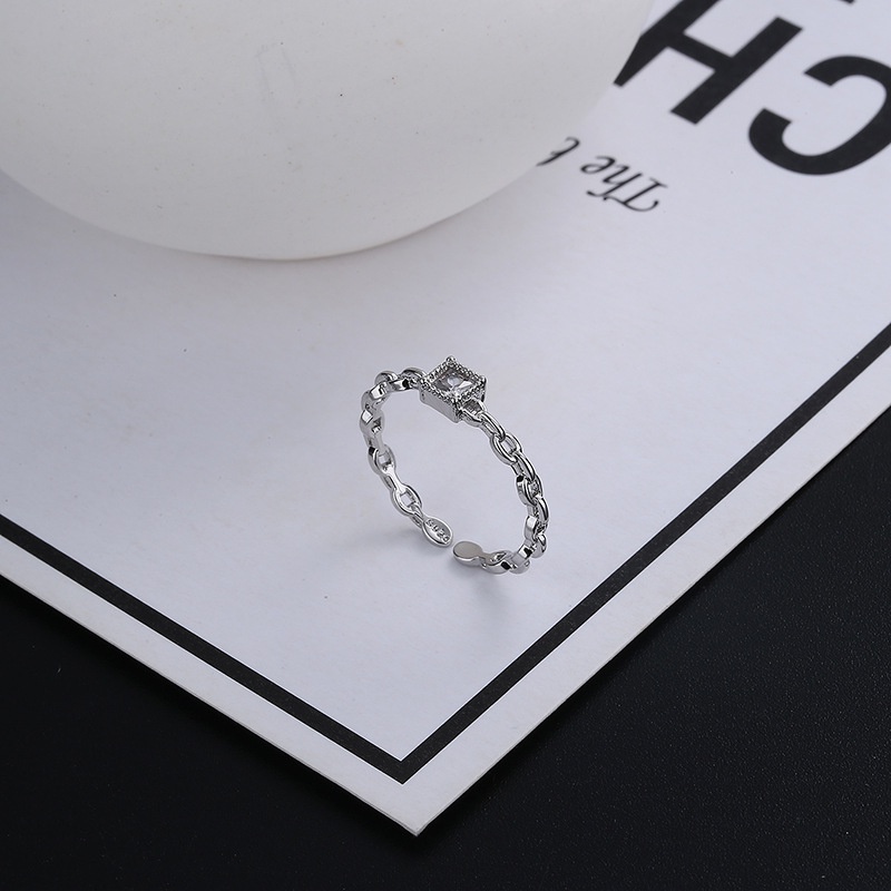 Nhẫn Đeo Ngón Tay Mặt Vuông Đính Đá Zircon Phong Cách Đơn Giản Thời Trang Cho Nữ F805