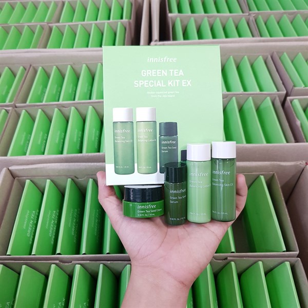 Bộ Dưỡng Da Trà Xanh Innisfree Green Tea Speacial Kit Ex