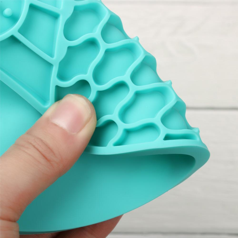 Bát Đựng Thức Ăn Cho Thú Cưng Hình Móng Vuốt Cá