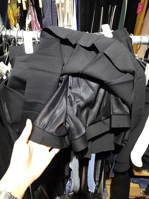 Chân váy tenis hàng đẹp dày dặn có lót quần | BigBuy360 - bigbuy360.vn