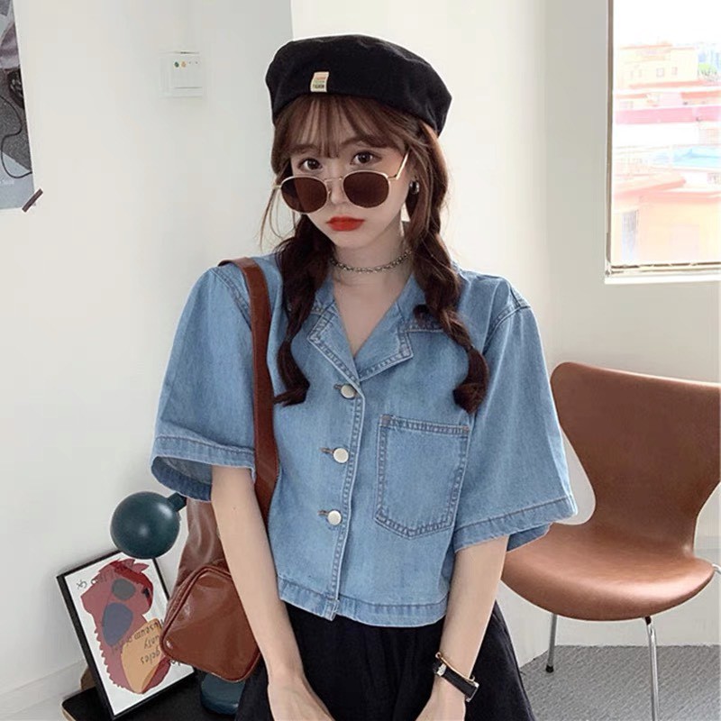 Áo sơ mì bò croptop cổ vét cực xinh | BigBuy360 - bigbuy360.vn