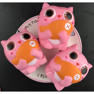 Yotsuba – Squishy mèo ôm cá