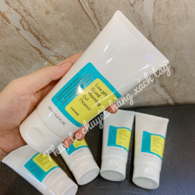 [ Lotte Duty Free ] sữa rửa mặt Cosrx Low PH Good Morning  Gel Cleanser 150 ml chiết xuất từ dầu cây tràm trà