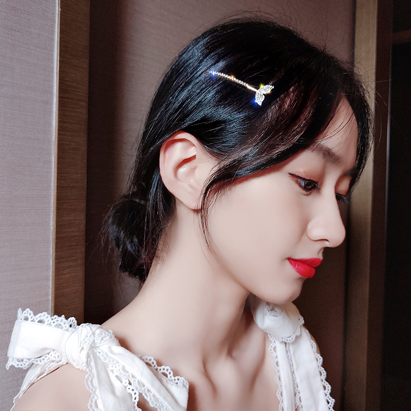 Kẹp TóC HìNh Đuôi Cá ĐíNh Kim Cương Giả LấP LáNh ThờI Trang