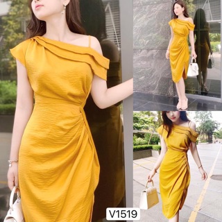 Váy vàng hot hit dự tiệc