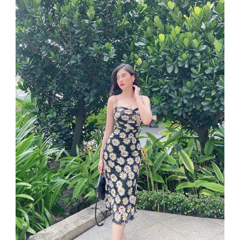 Đầm đuôi cá dài