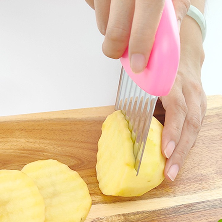 Dao thái tạo hình rau củ quả hình lượn sóng kích thích thị giác cho bé ăn dặm BLW có tay cầm chắc chắn Bunakids AD11