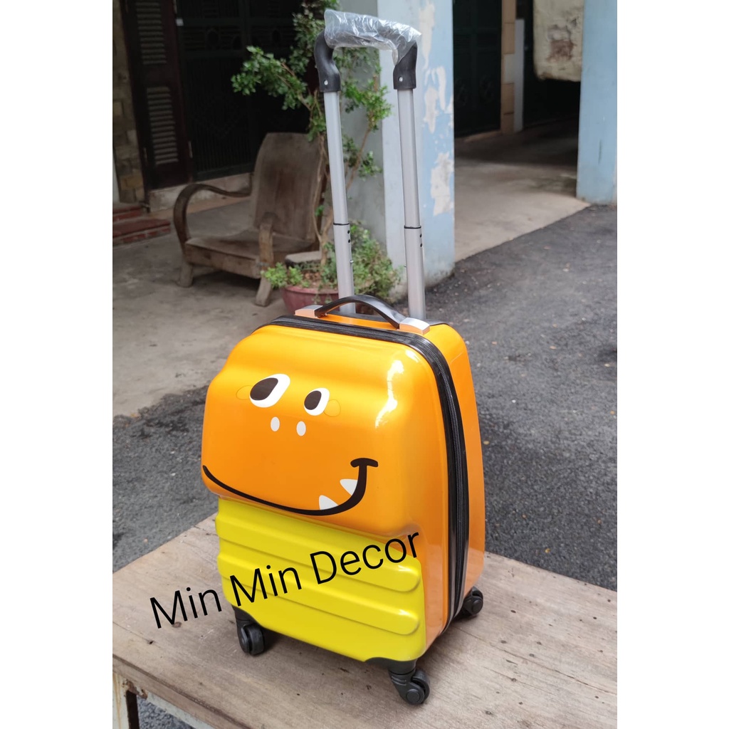 VALI MẶT NỔI SIZE 18 INCH HÌNH CÁ SẤU