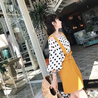 Chân váy yếm