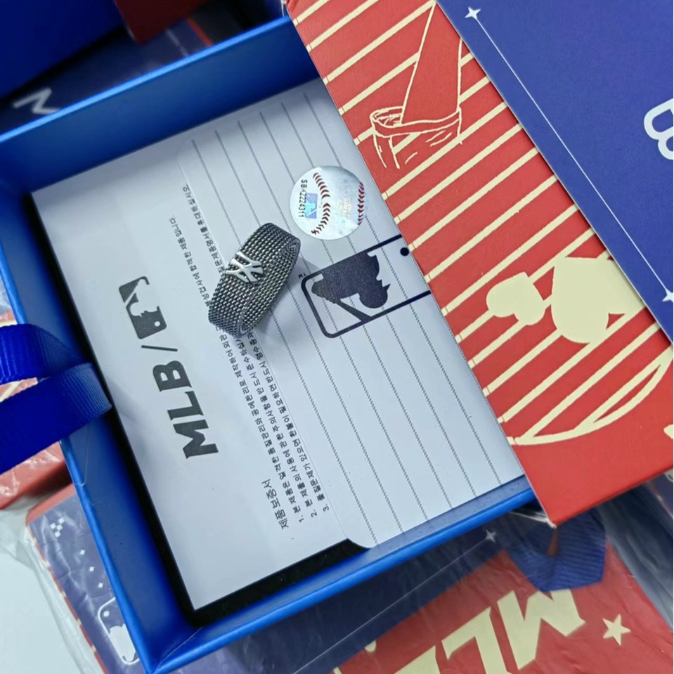 Nhẫn MLB unisex nam nữ titan sáng bóng cao cấp fullbox làm quà