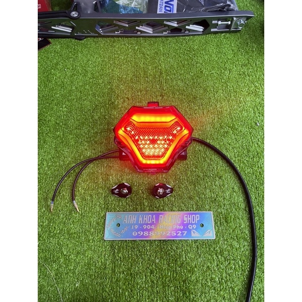 Đèn hậu tst ex 150