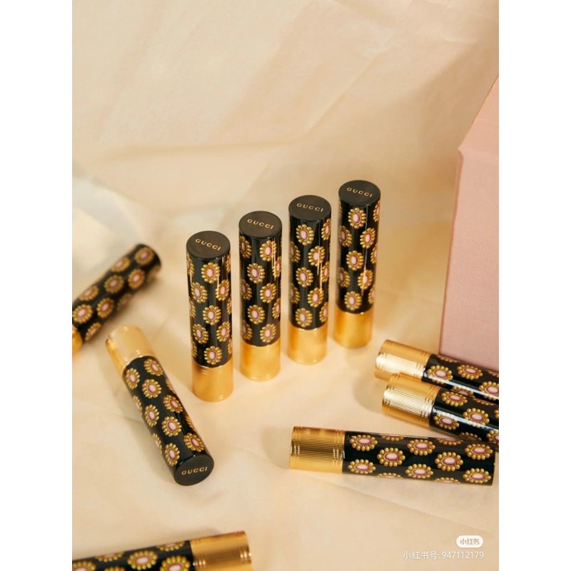 Son Gucci Rouge De Beaute Brillant Glow & Care Shine