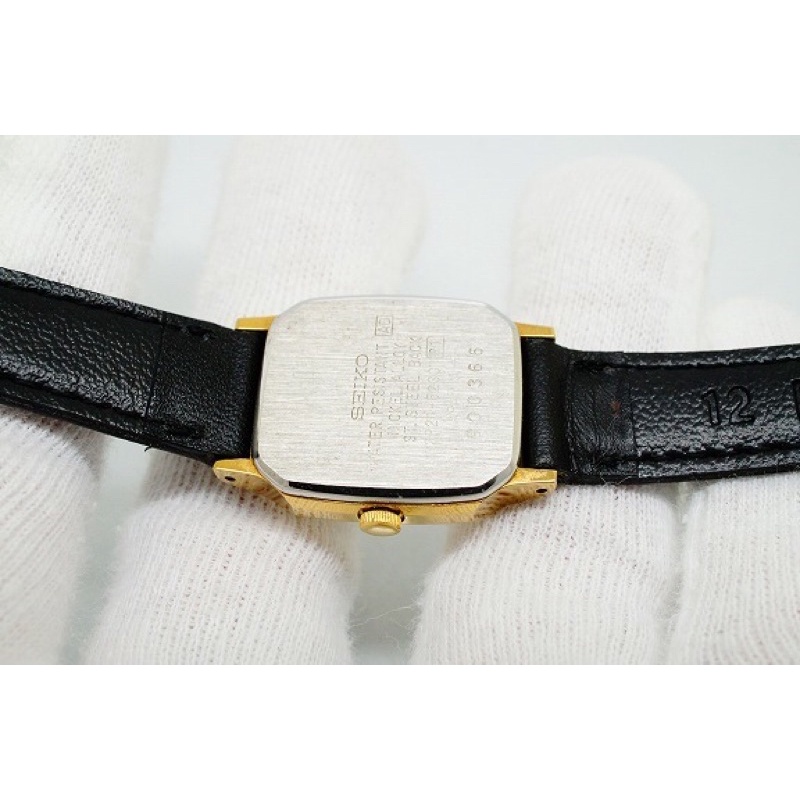 Đồng hồ nữ Seiko