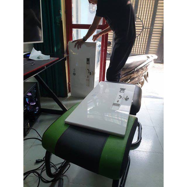 Màn hình đồ họa 34" Ultrawide 21:9 LG UM56 VIP | BigBuy360 - bigbuy360.vn