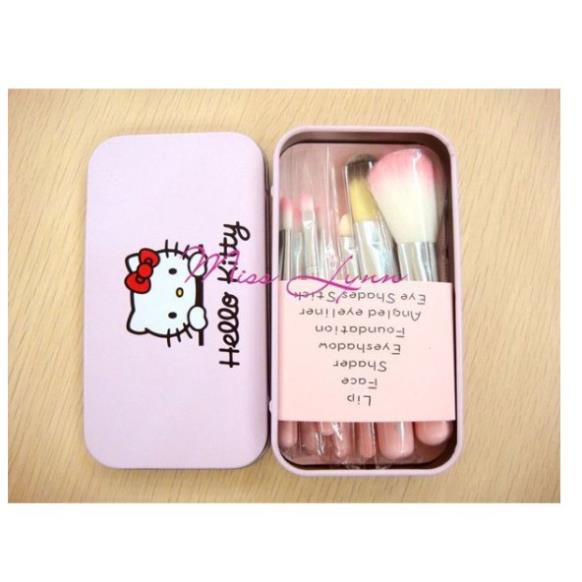 Set cọ trang điểm Kitty 7 món kèm hộp nhôm