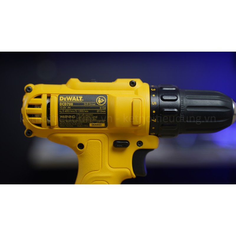 Khoan vặn vít dùng pin Dewalt DCD700C1-B1 - HÀNG CHÍNH HÃNG