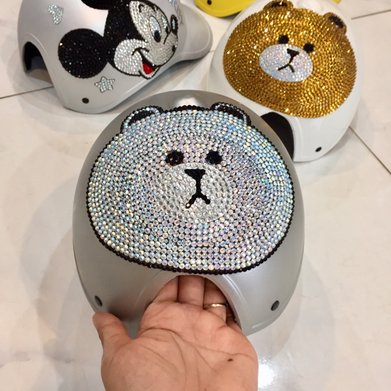 Nón thể thao đính hột đá có lỗ cột tóc