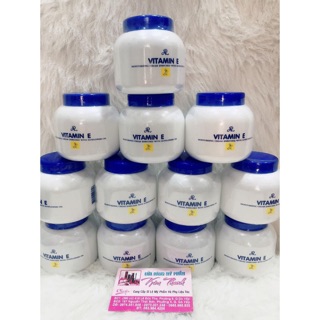 Kem dưỡng ẩm vitamin E