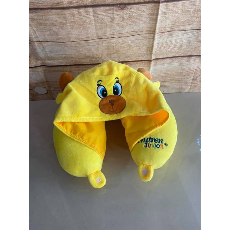 Gối đỡ cổ có mũ cho bé