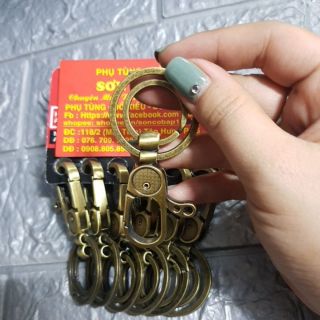 Siêu rẻ móc khóa nhôm màu đồng giao kiểu ngẫu nhiên đẹp bền siêu tiện lợi