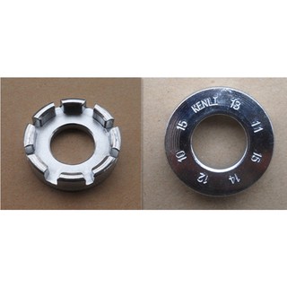 Dụng cụ cân vành xe đạp (Trắng)
