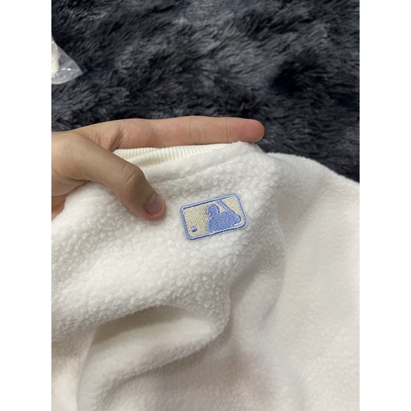áo nỉ kem chính hãng hàn quốc